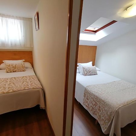 Hostal Anosa Casa サンティアゴ・デ・コンポステーラ 部屋 写真